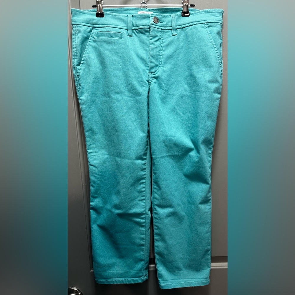 Market & Spruce Size 10 Turquoise Capris EUC